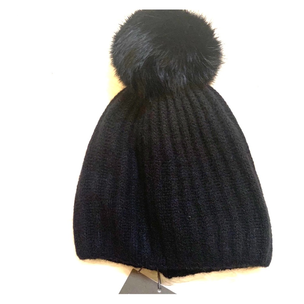 Cashmere beanie with fur Pom-Pom